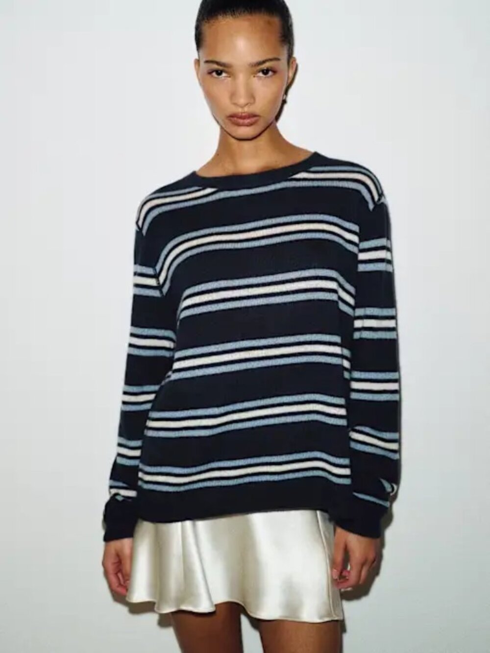 Reformation Cashmere Boyfriend Sweater Size: S, Navy Multi Stripe - Picture 2 of 4